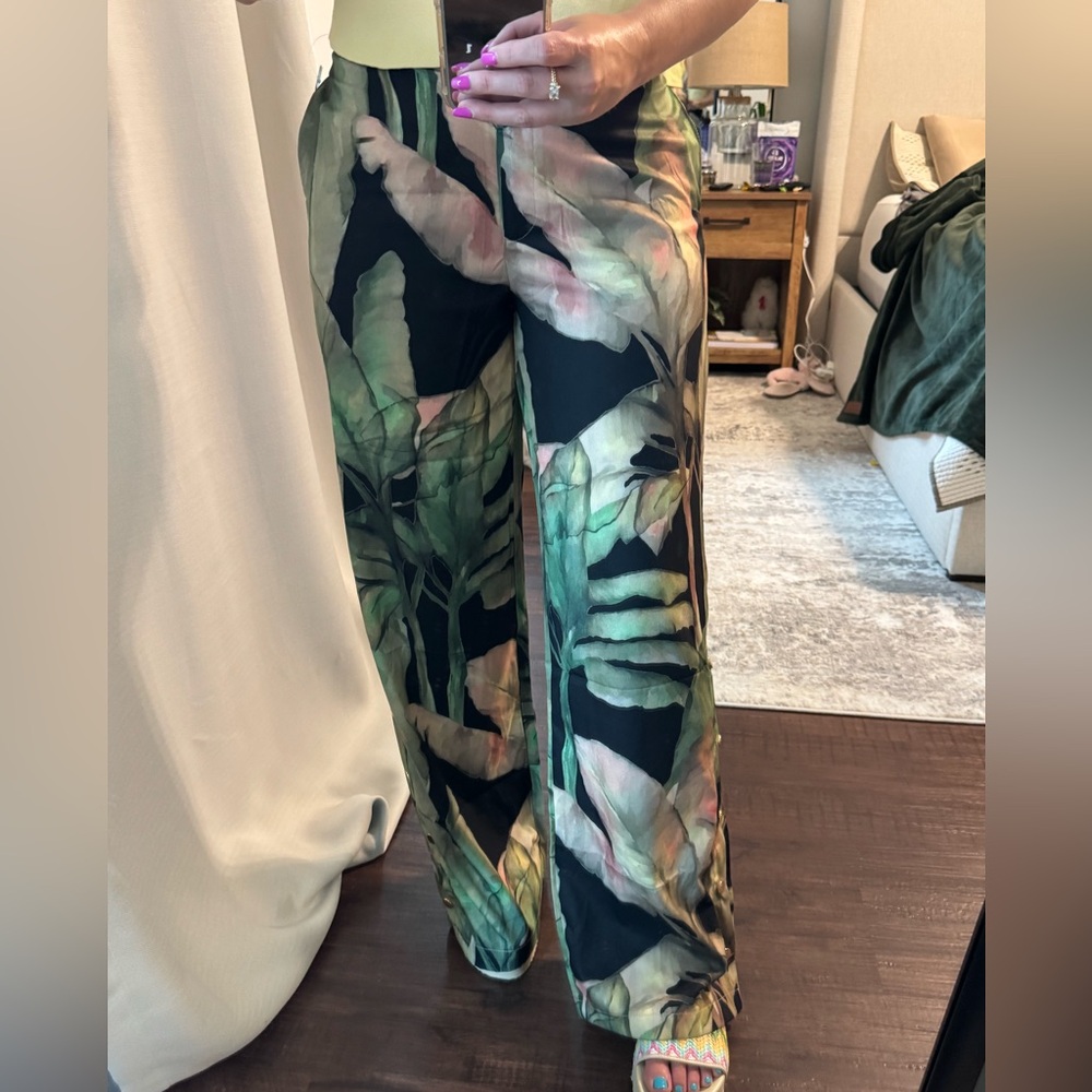Tropical Leaf Print Women's Summer Vacation Resort Trouser Pants - Picture 5 of 15